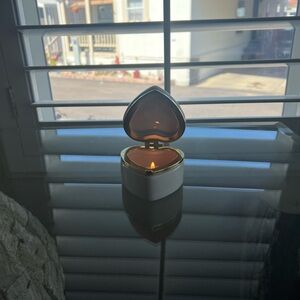 Heart-Shaped White Jewelry Box with Gold Accent